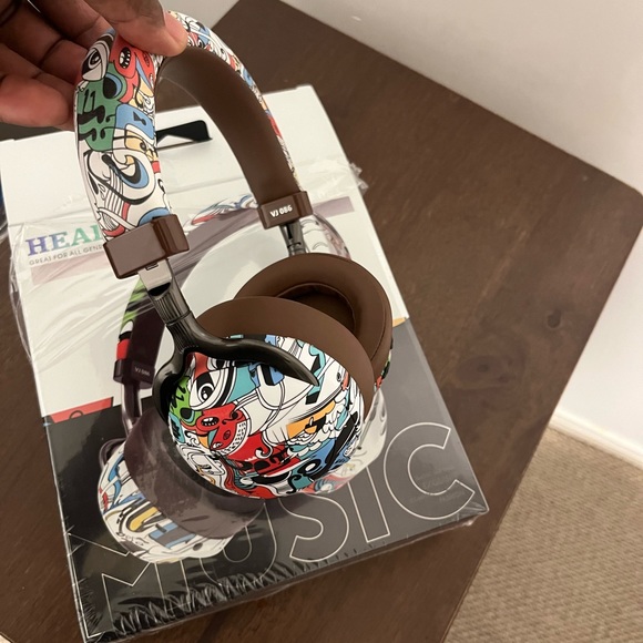 Customized headphones - Picture 3 of 8